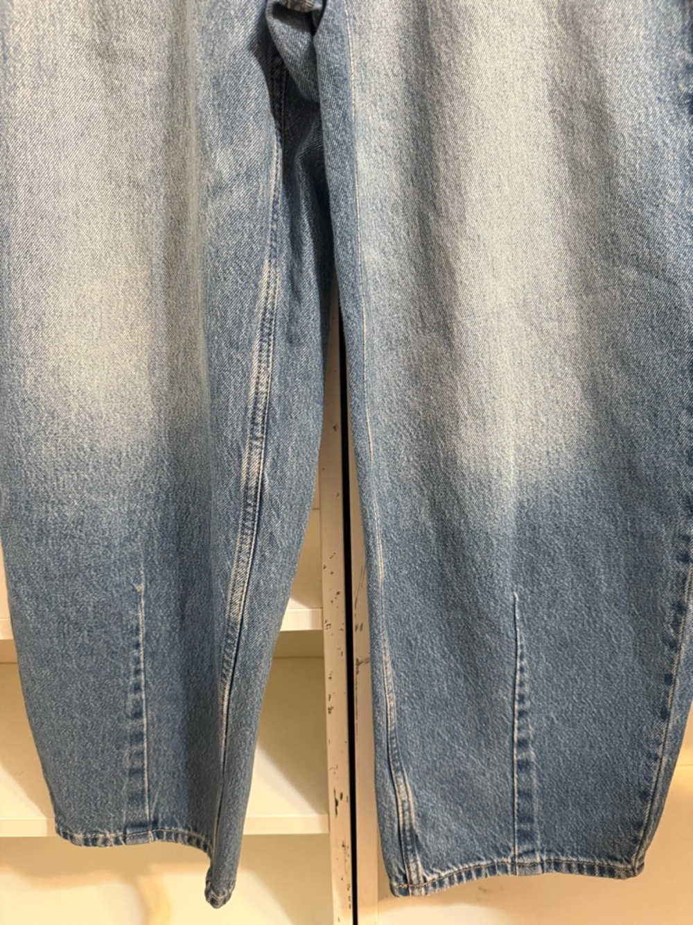 Universal Thread Relaxed High-Rise Blue Easy Barrel Leg Jeans • 2 • NWT - Picture 9 of 9